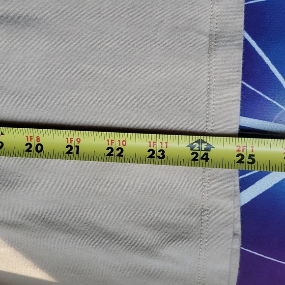 Sand v-neck top - Picture 5 of 5